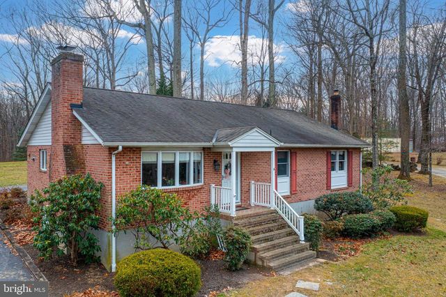 3633 SOUTHSIDE AVE, Phoenix, MD 21131