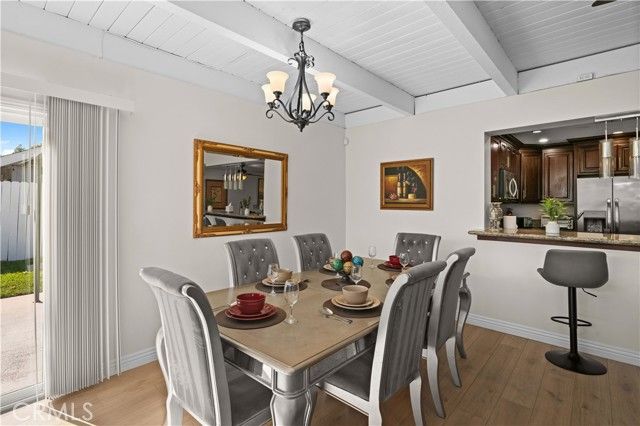 23712 San Dona, Laguna Hills, CA 92653