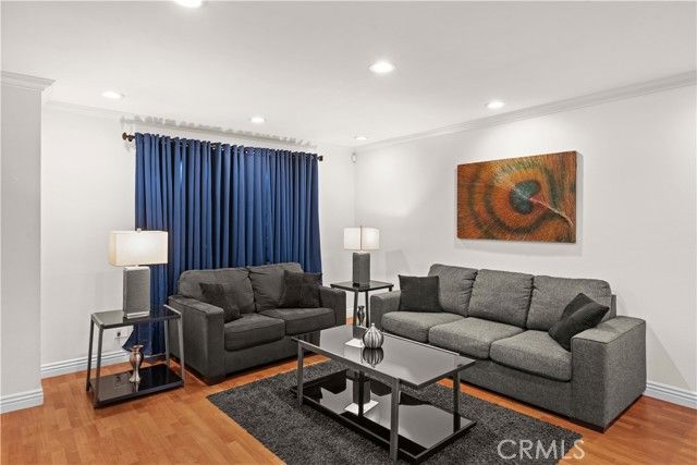 23712 San Dona, Laguna Hills, CA 92653