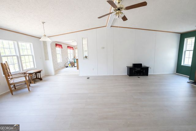 1936 Tanglewood Drive, Elberton, GA 30635