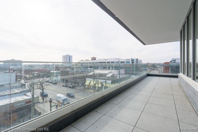 118 N Main Street 518, Royal Oak, MI 48067