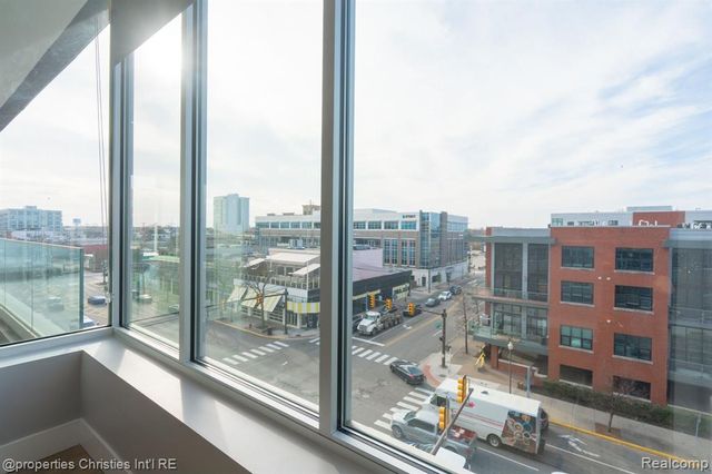 118 N Main Street 518, Royal Oak, MI 48067