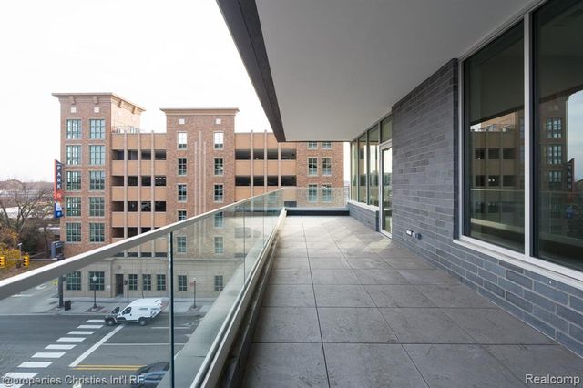 118 N Main Street 518, Royal Oak, MI 48067