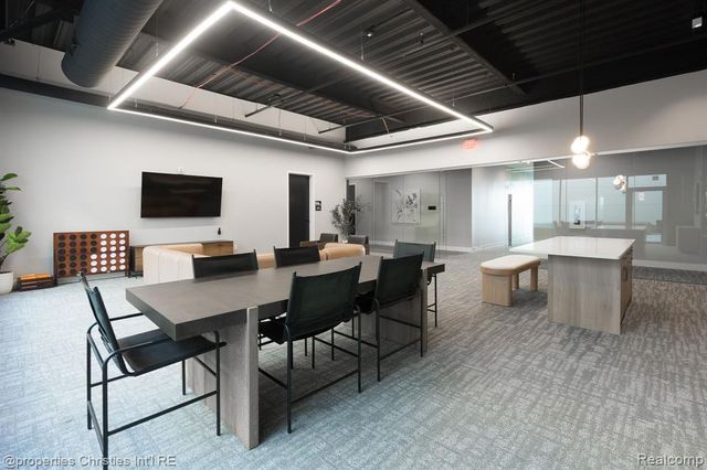 118 N Main Street 518, Royal Oak, MI 48067