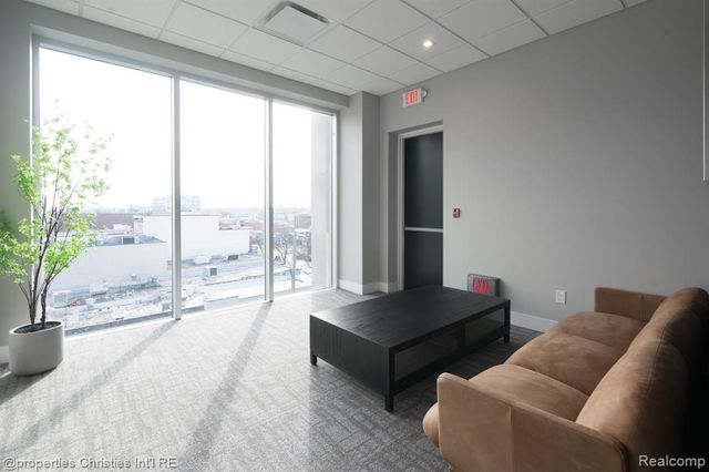 118 N Main Street 518, Royal Oak, MI 48067