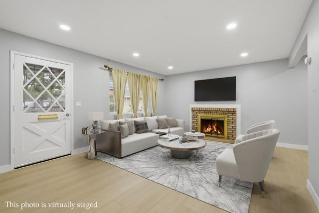 2050 Palm Beach Way, San Jose, CA 95122