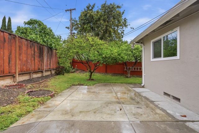 2050 Palm Beach Way, San Jose, CA 95122