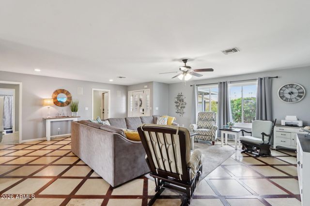 6603 S COLLEGE Avenue, Tempe, AZ 85283