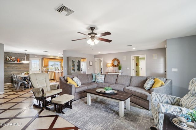 6603 S COLLEGE Avenue, Tempe, AZ 85283