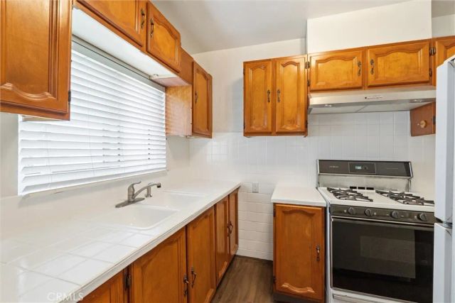 1024 Figueroa Terrace, Los Angeles, CA 90012