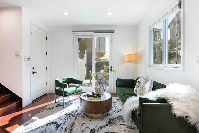 3468 Ramona Street, Palo Alto, CA 94306