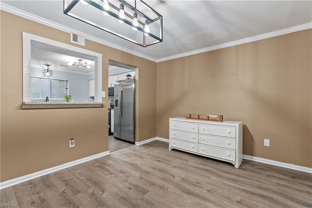 1003 N Green DR, Newport News, VA 23602