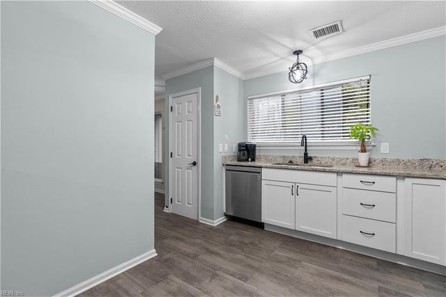 1003 N Green DR, Newport News, VA 23602