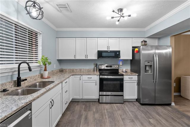 1003 N Green DR, Newport News, VA 23602