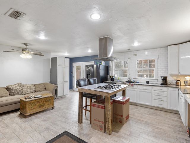 5033 Melissa Street, Haltom City, TX 76117