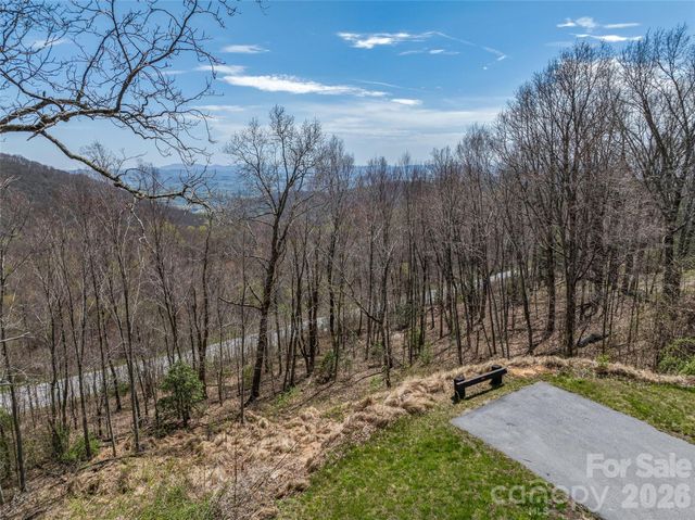 370 Autumn Ridge Lane 75, Hendersonville, NC 28792