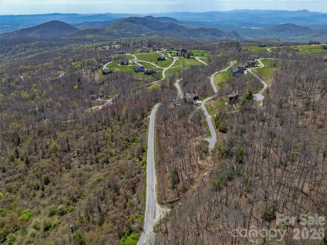 370 Autumn Ridge Lane 75, Hendersonville, NC 28792