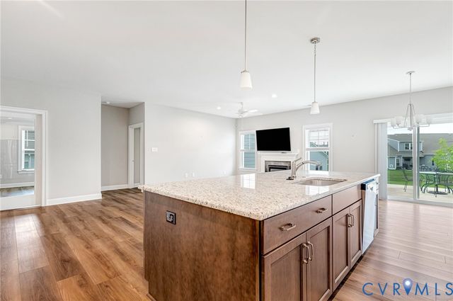 8486 Chimney Rock Dr, Mechanicsville, VA 23116