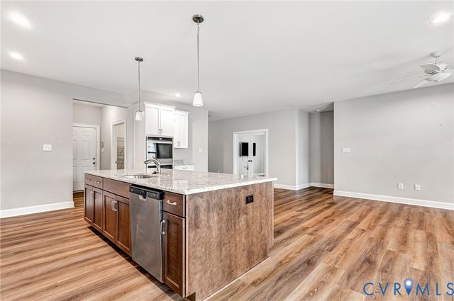 8486 Chimney Rock Dr, Mechanicsville, VA 23116