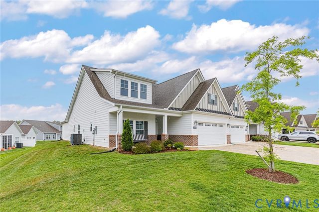 8486 Chimney Rock Dr, Mechanicsville, VA 23116