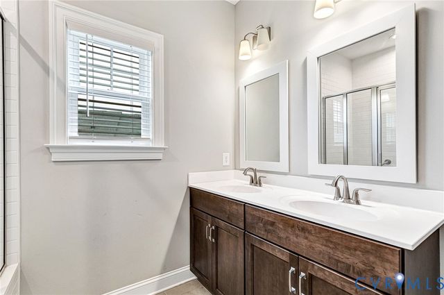 8486 Chimney Rock Dr, Mechanicsville, VA 23116