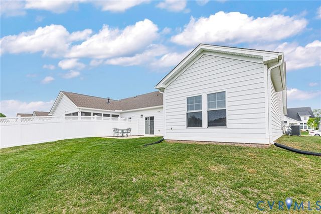 8486 Chimney Rock Dr, Mechanicsville, VA 23116