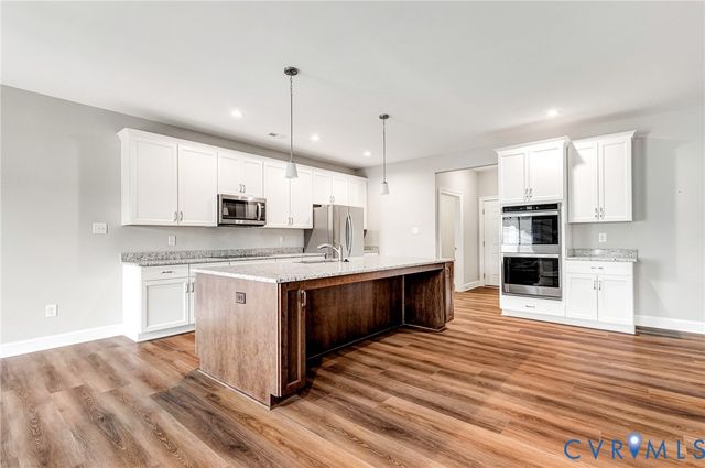 8486 Chimney Rock Dr, Mechanicsville, VA 23116