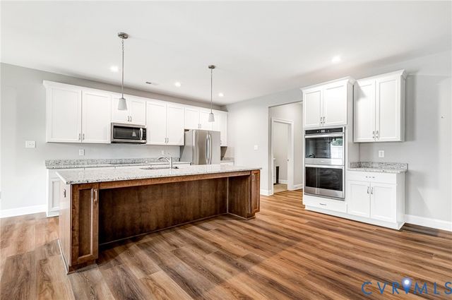 8486 Chimney Rock Dr, Mechanicsville, VA 23116