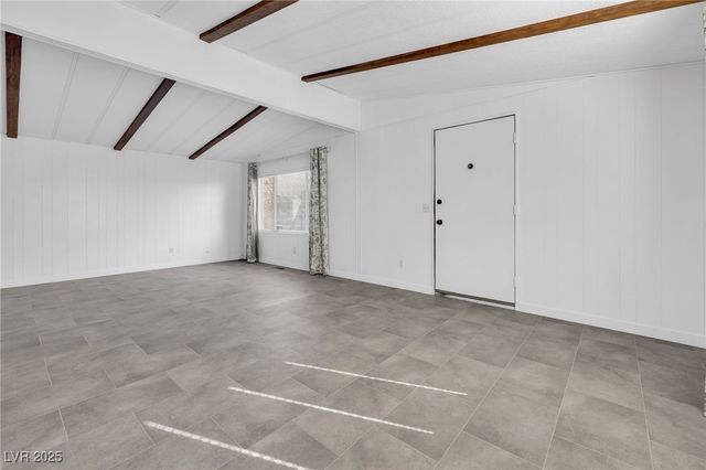 4587 Royal Ridge Lane, Las Vegas, NV 89103