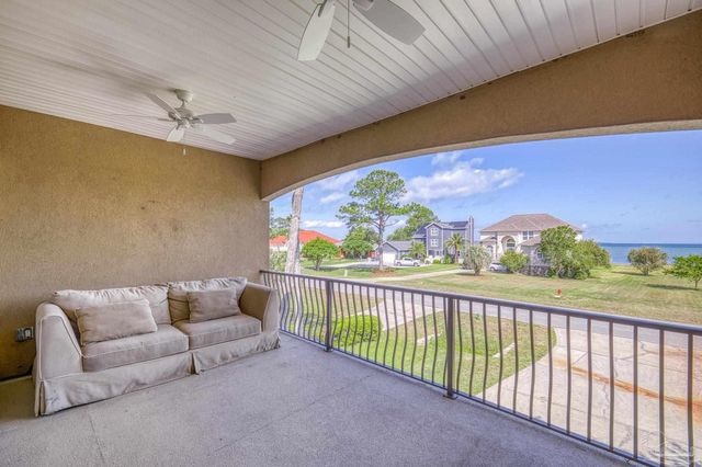 2933 Coral Strip Pkwy, Gulf Breeze, FL 32563