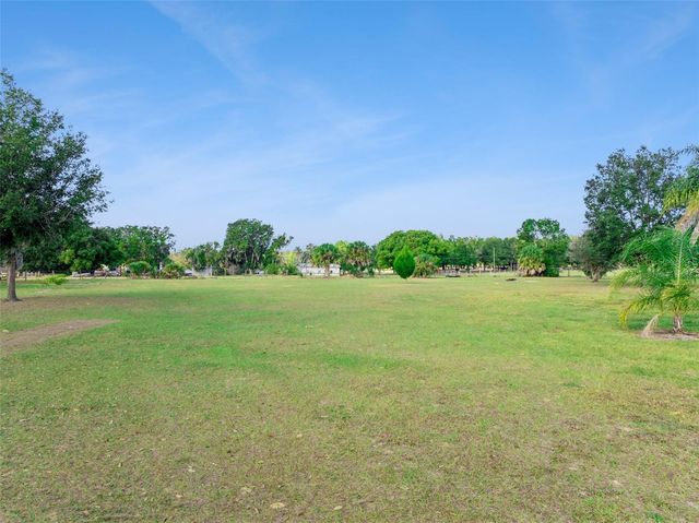 38901 COUNTY ROAD 44A, Umatilla, FL 32784