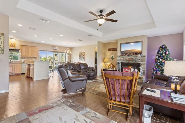 38901 COUNTY ROAD 44A, Umatilla, FL 32784