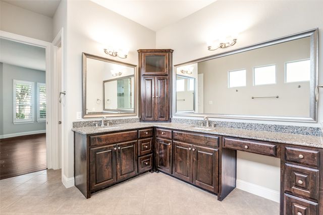 917 Snyder Drive, Mckinney, TX 75072