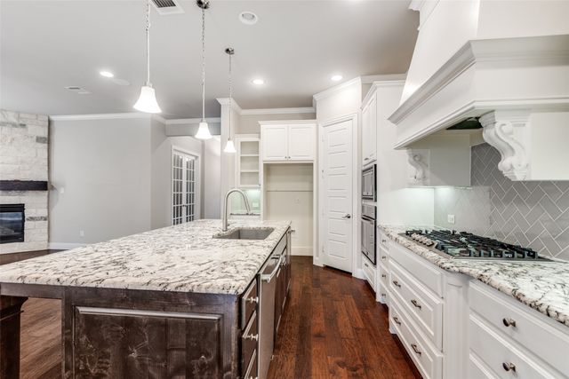 917 Snyder Drive, Mckinney, TX 75072