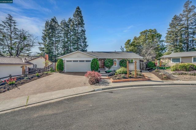 2045 Mcmillan Ct, Martinez, CA 94553