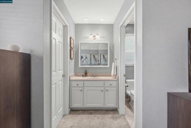 2045 Mcmillan Ct, Martinez, CA 94553