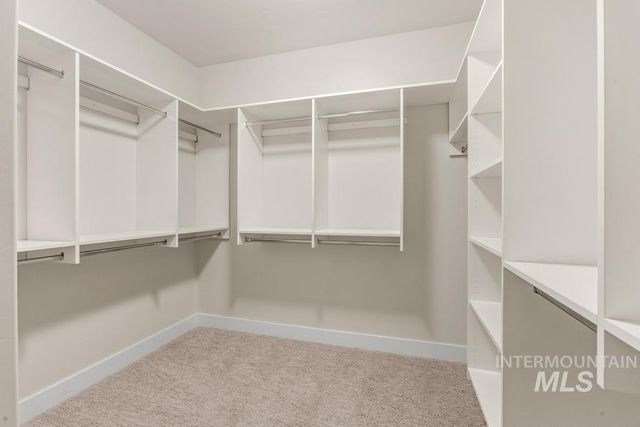 2885 W Hidden Springs Dr, Boise, ID 83714