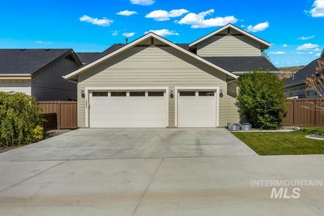 2885 W Hidden Springs Dr, Boise, ID 83714