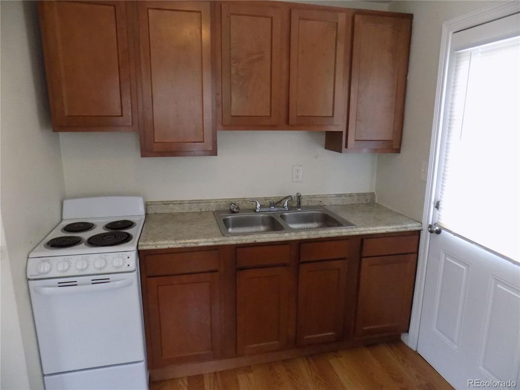 Image 13 of property listing at 1480 Boston Street, Aurora, CO 80010