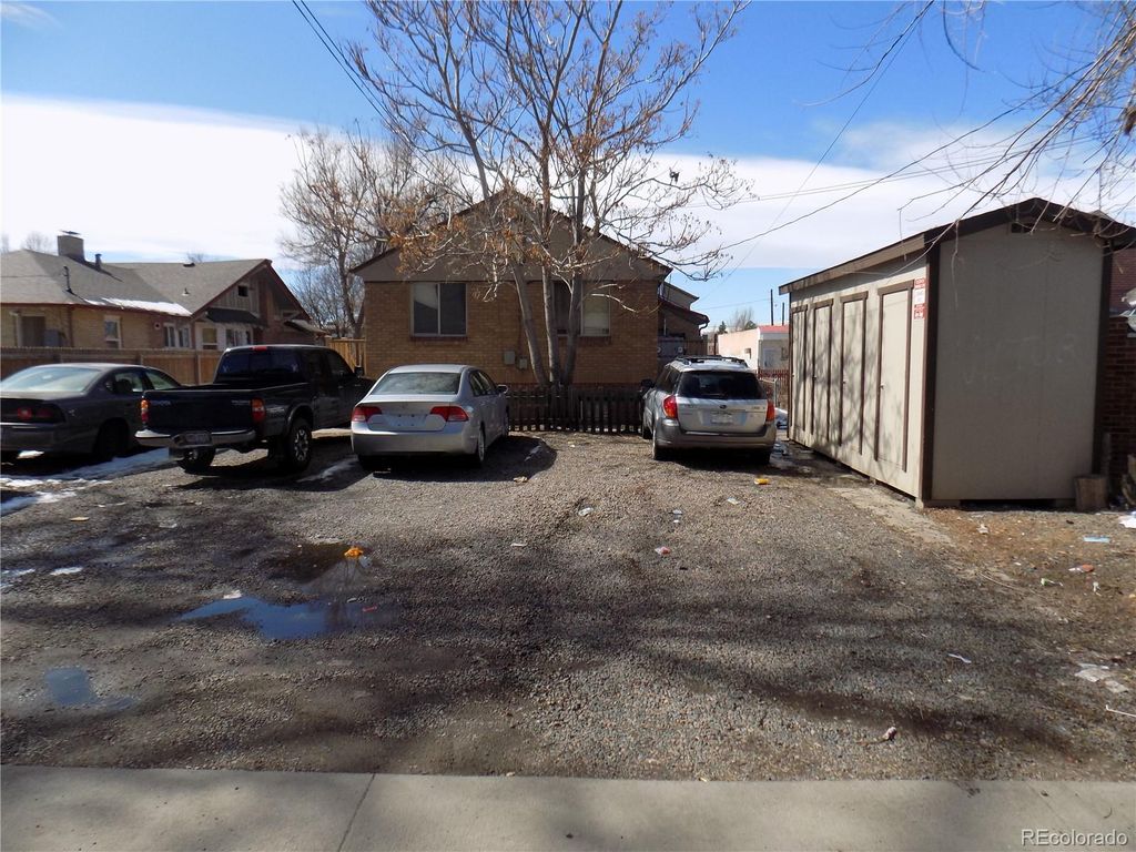 Image 16 of property listing at 1480 Boston Street, Aurora, CO 80010