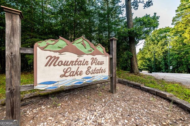 7822 Beachwood Drive, Murrayville, GA 30564