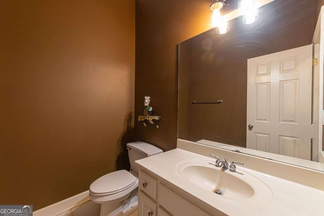 7822 Beachwood Drive, Murrayville, GA 30564