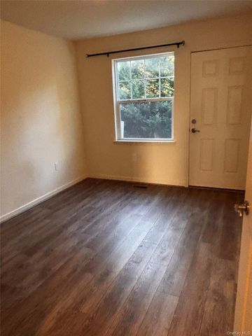 127 Weatherby Lane, Central Islip, NY 11722