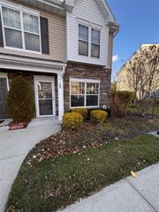 127 Weatherby Lane, Central Islip, NY 11722