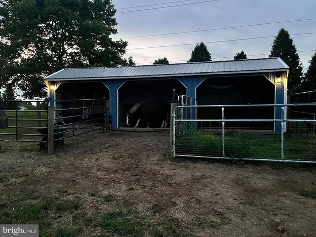 151 TOBIAS RD, Bernville, PA 19506