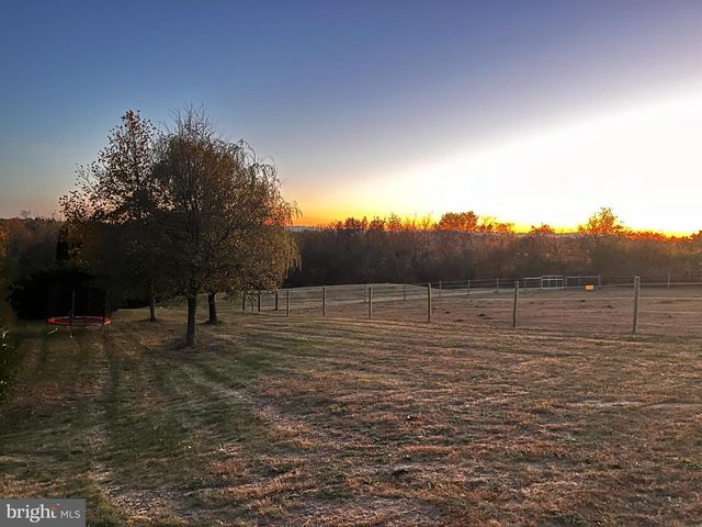 151 TOBIAS RD, Bernville, PA 19506