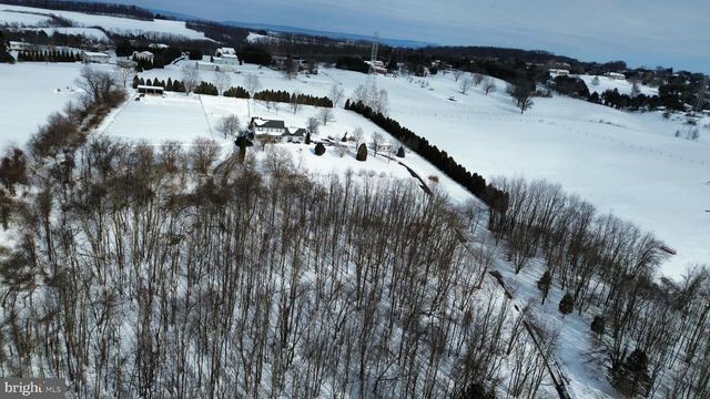 151 TOBIAS RD, Bernville, PA 19506