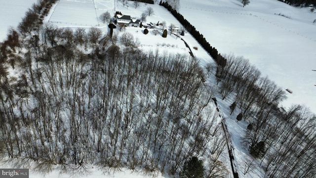 151 TOBIAS RD, Bernville, PA 19506