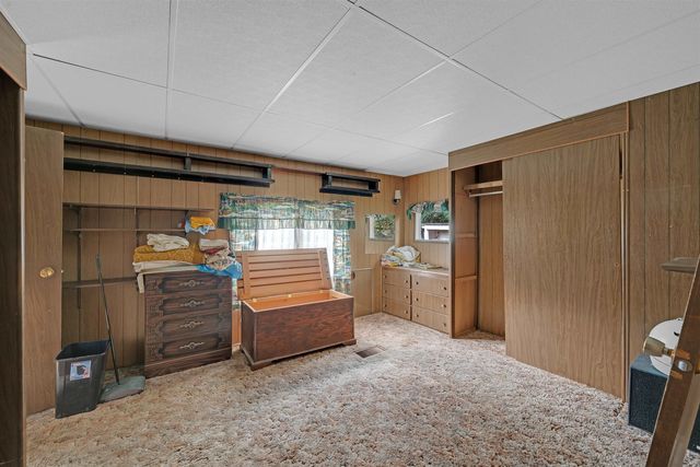 145 S McCune St, Benton, KS 67017