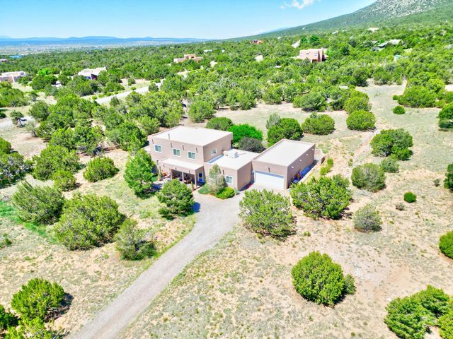 152 Vista Sierra Road, Edgewood, NM 87015